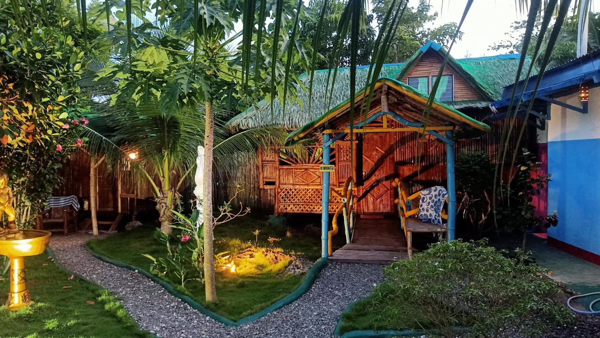 Moalboal Bamboo House / Rooms 外观 照片